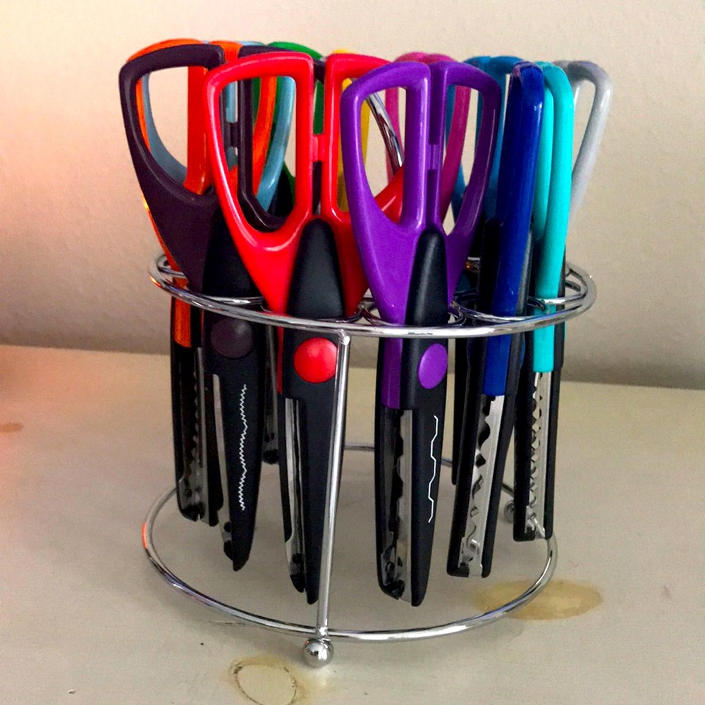 Once Upon A Time craft scissor set.